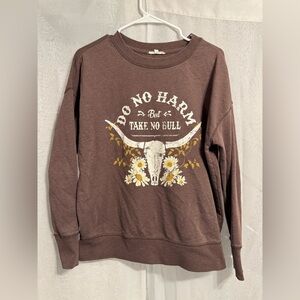 Maurice’s Sweatshirt with cow flower design